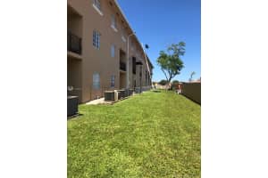 17405 NW 75th Pl, Hialeah, FL 33015, Sold 07/23/21