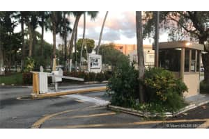 8625 NW 8th St, Miami, FL 33126, Sold 08/19/21
