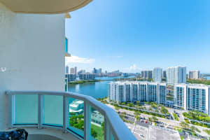 3330 NE 190th St, Aventura, FL 33180, Sold 08/17/21