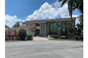 8611 Banyan Ct, Tamarac, FL 33321, Sold 06/17/21