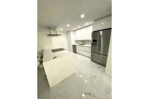 3750 Galt Ocean Dr, Fort Lauderdale, FL 33308, Sold 10/21/21