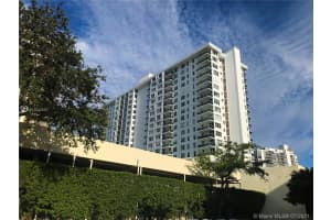 3015 N Ocean Blvd #10k, Fort Lauderdale, FL 33308, Sold 09/22/21