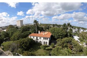 679 NE 77th St, Miami, FL 33138, Sold 01/21/22
