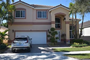 5424 NW 111th Ct, Doral, FL 33178, Sold 09/10/21