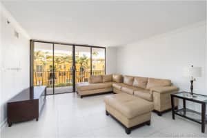 8877 Collins Ave, Surfside, FL 33154, Sold 06/17/21