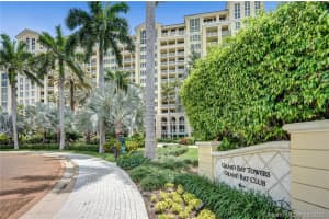 445 Grand Bay Dr, Key Biscayne, FL 33149, Sold 07/12/21