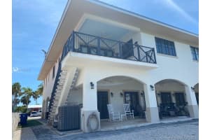 271 8th St, Key Largo, FL 33037, Sold 07/09/21