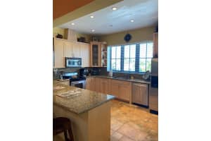 271 8th St, Key Largo, FL 33037, Sold 07/09/21