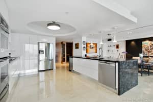 3201 NE 183rd St, Aventura, FL 33160, Sold 11/01/21