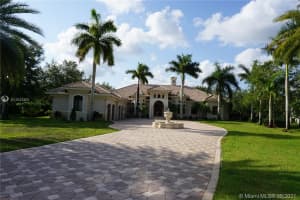 12442 Grand Oaks Dr, Davie, FL 33330, Sold 07/21/21