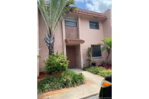 22 Cortez Way, Davie, FL 33324, Sold 08/13/21