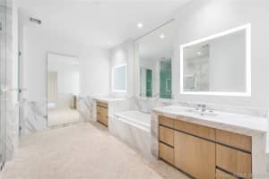 2811 S Bayshore Dr #15d, Miami, FL 33133, Sold 06/24/21