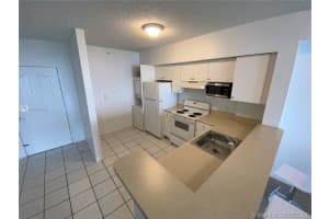 5077 NW 7th St, Miami, FL 33126, Sold 10/29/21