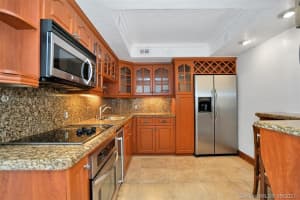 5701 Collins Ave, Miami Beach, FL 33140, Sold 10/29/21