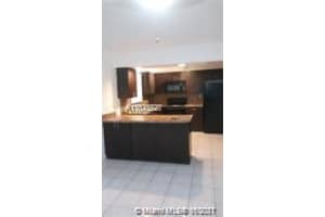 17914 NW 68th Ave, Hialeah, FL 33015, Sold 10/27/21