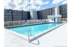 14155 SW 87th St E201, Miami, FL 33183, Sold 07/09/21