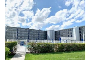 14155 SW 87th St E201, Miami, FL 33183, Sold 07/09/21