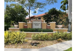 10563 SW 6th St, Pembroke Pines, FL 33025, Sold 07/02/21
