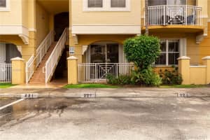 8906 W Flagler St, Miami, FL 33174, Sold 08/24/21