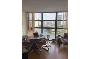 200 Leslie Dr, Hallandale Beach, FL 33009, Sold 08/11/21