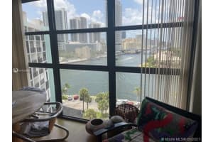 200 Leslie Dr, Hallandale Beach, FL 33009, Sold 08/11/21