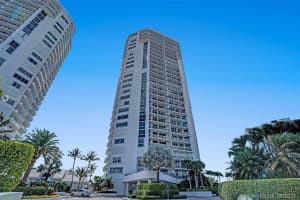 3801 NE 207th St, Miami, FL 33180, Sold 09/24/21