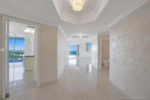 3801 NE 207th St, Miami, FL 33180, Sold 09/24/21