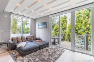 1024 Lenox Ave, Miami Beach, FL 33139, Sold 12/13/21