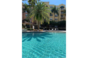 19501 E Country Club Dr, Miami, FL 33180, Sold 08/31/21