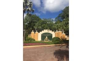 19501 E Country Club Dr, Miami, FL 33180, Sold 08/31/21