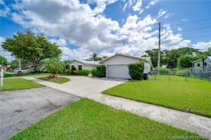 620 NW 76th Ave, Plantation, FL 33324, Sold 07/15/21