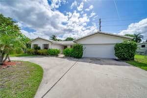 620 NW 76th Ave, Plantation, FL 33324, Sold 07/15/21