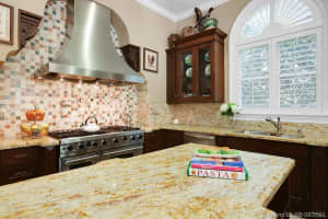 4955 N Kendall Dr, Miami, FL 33156, Sold 11/01/21