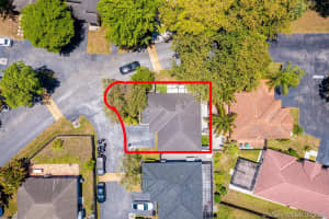 5753 NW 100th Ct, Doral, FL 33178, Sold 07/06/21