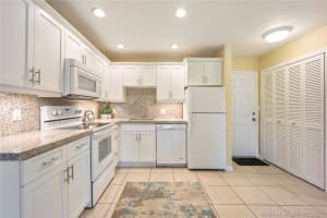 100 Anchor Dr, Key Largo, FL 33037, Sold 12/03/21