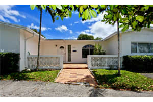 2040 NE 202nd St, Miami, FL 33179, Sold 07/30/21