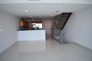 2950 NE 188th St, Miami, FL 33180, Sold 10/18/21