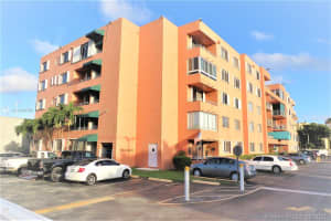 11715 SW 18th St, Miami, FL 33175, Sold 08/27/21