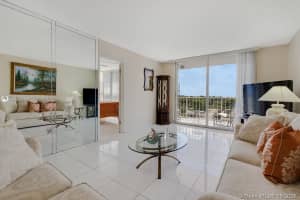 8340 Harding Ave, Miami Beach, FL 33141, Sold 06/21/21