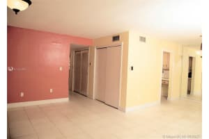 9472 SW 77th Ave APT P1, Miami, FL 33156, Sold 08/06/21