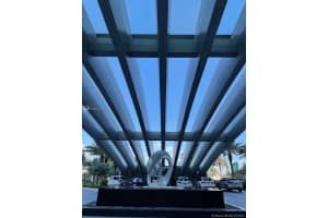 18501 Collins Ave, Sunny Isles Beach, FL 33160, Sold 04/14/22