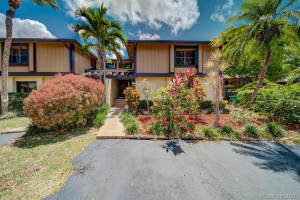 6720 SW 128th Pl, Miami, FL 33183, Sold 07/15/21