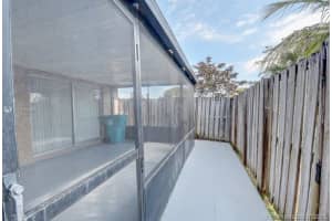 566 SE 27th Terrace, Boynton Beach, FL 33435, Sold 06/18/21