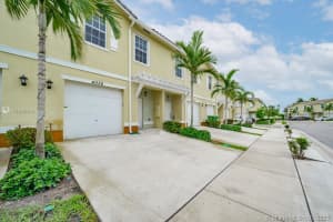 4038 NW 11th St, Lauderhill, FL 33313, Sold 07/27/21