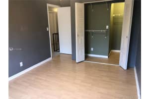 12 S Valencia Dr, Davie, FL 33324, Sold 09/27/21