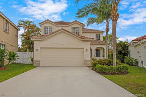 729 Tanglewood Cir, Weston, FL 33327, Sold 06/30/21