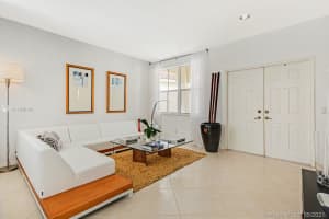 729 Tanglewood Cir, Weston, FL 33327, Sold 06/30/21