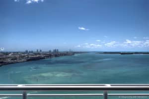 325 S Biscayne Blvd, Miami, FL 33131, Sold 04/26/22