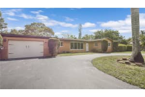 4341 SW 2nd Ct, Plantation, FL 33317, Sold 12/08/21