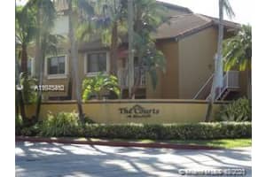 15520 SW 80th St, Miami, FL 33193, Sold 07/01/21